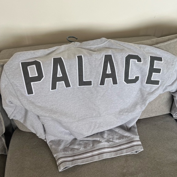👻PALACE CREW NECK👀 - Picture 2 of 6